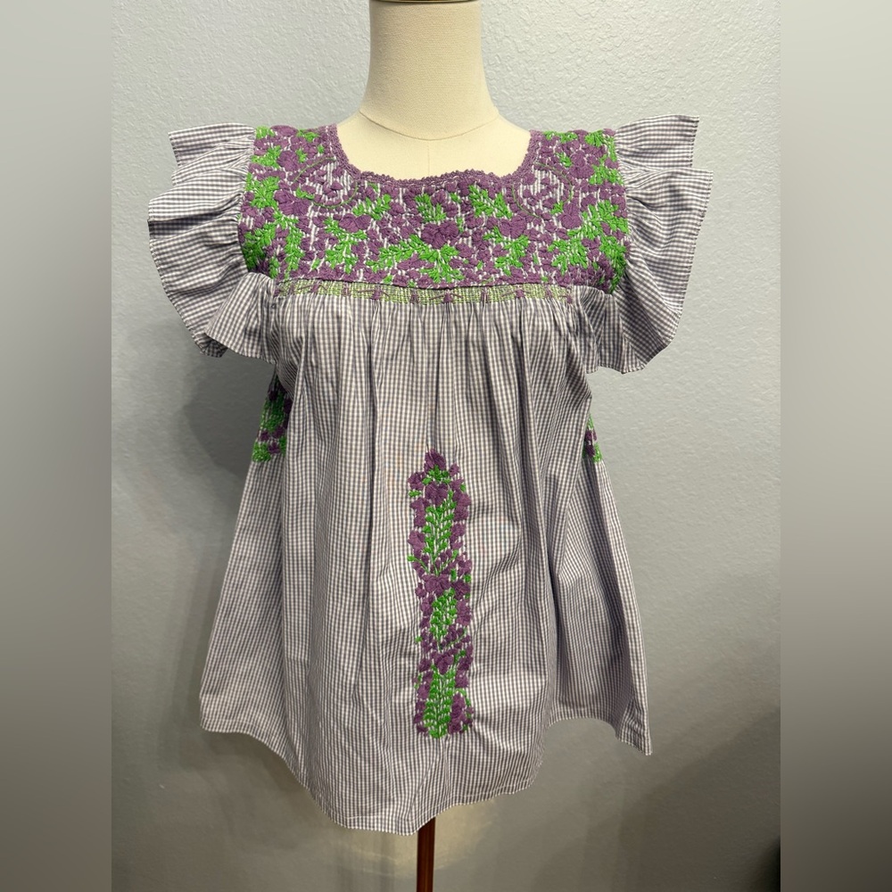 Mi Golondrina Lavender Embroidered Top